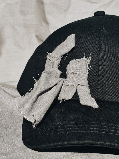 DAY BY DAY #7 — CASQUETTE RETRAVAILLÉE 100% À LA MAIN