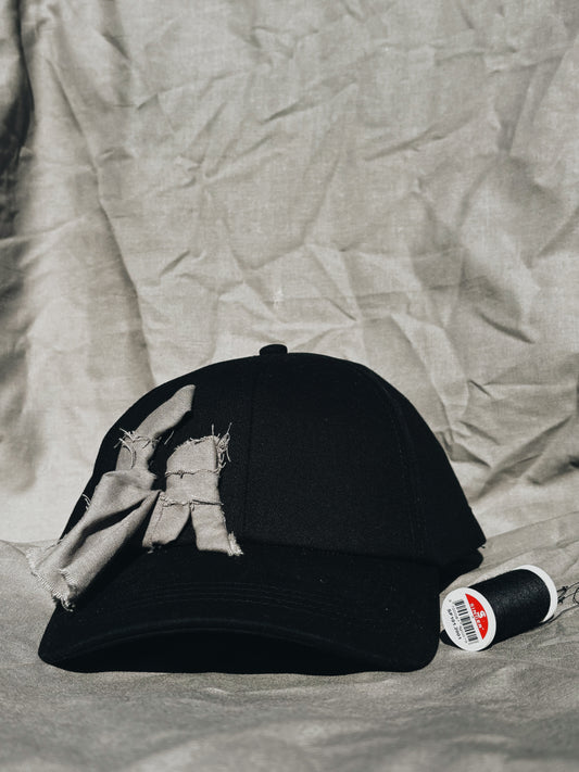 DAY BY DAY #7 — CASQUETTE RETRAVAILLÉE 100% À LA MAIN